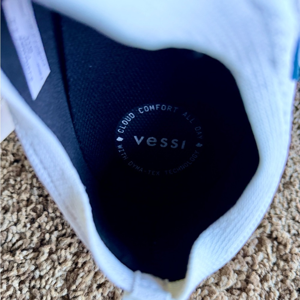 Vessi Everyday 2.0 Sneaker Men's Sz 11 Polar White Lace-Up Waterproof - Picture 6 of 14